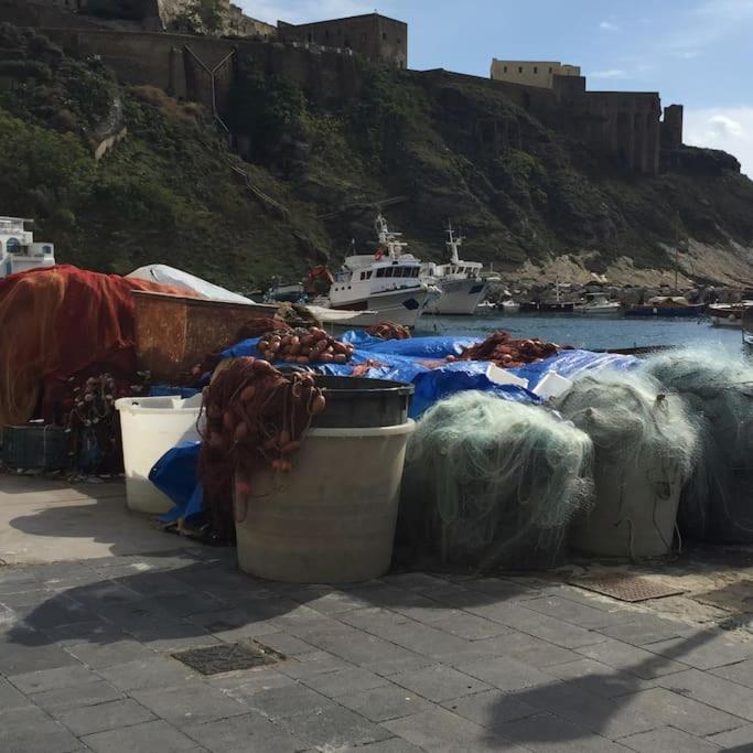 Appartamento Vista Mare Procida Eksteriør billede